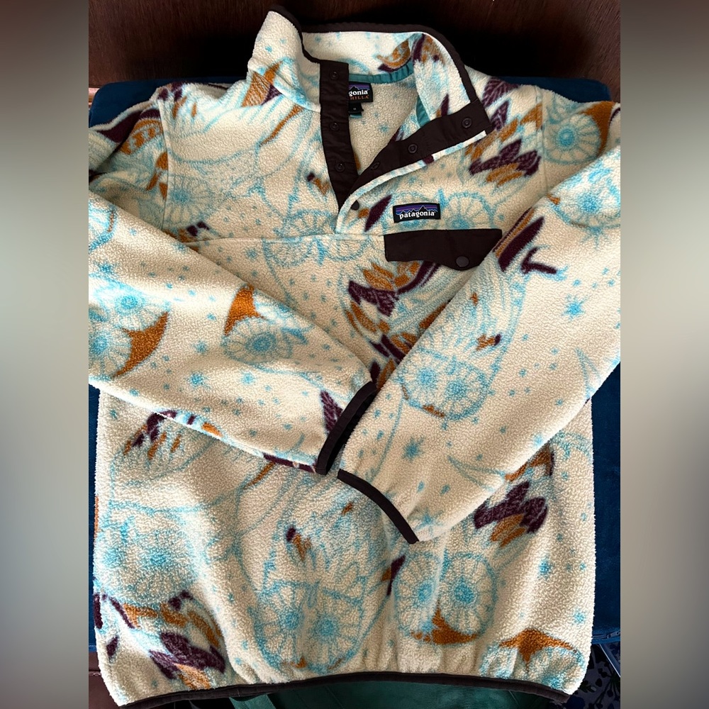 Patagonia Synchilla Owl pattern